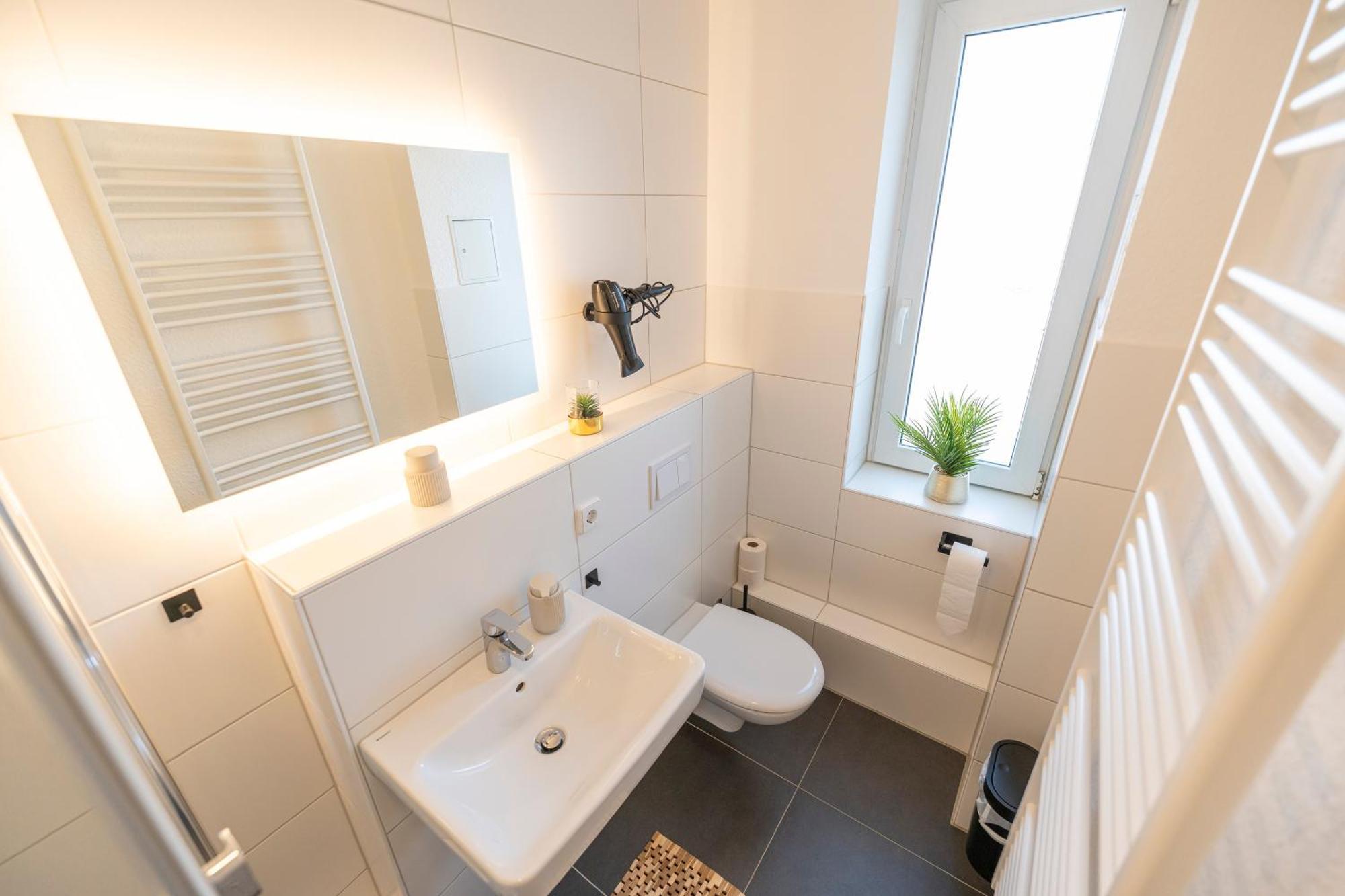 Rr - Central Apartment 80Qm - Balcony - Washer Magdeburg Eksteriør bilde